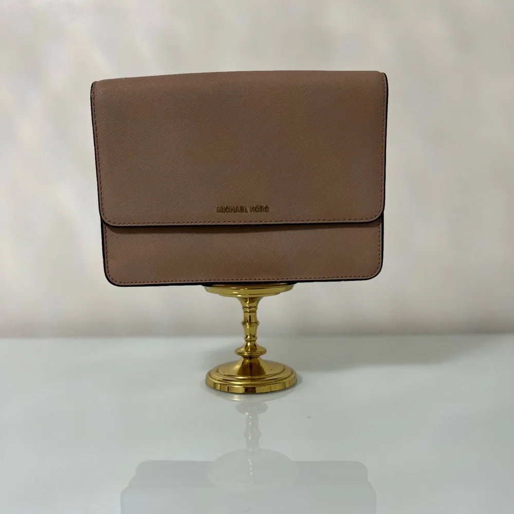 Michael Kors Jet Set Crossbody Bag with Gold Chain Strap and Smooth Leather